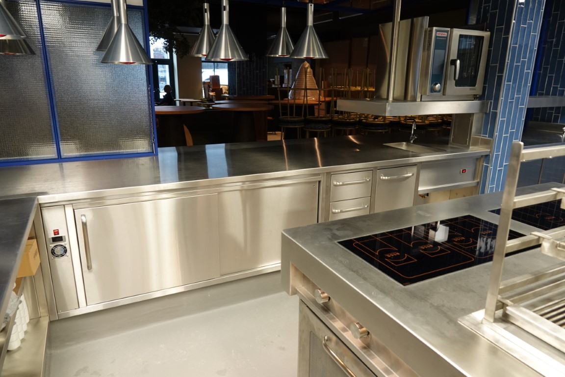Professional restaurant kitchen Hotel Marktstad The Netherlands installed by Louter